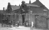 The Royal Mail Post Office, Vestry Road, Walthamstow, London. c.1905.
