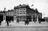 Buckingham Palace, London. c.1910