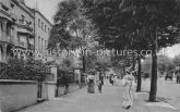 Holland Park Avenue, London. c.1905.