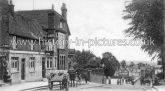The Green Man Public House, Muswell Hill, London. c.1910