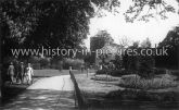 The Flower Beds, Abington Park, Northampton. c.1922.