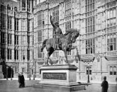 Statue of Richard Coeur de Lion, Old Palace Yard, Westminster, London. c.1890's
