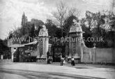 The Lion Gates, Hampton Court Palace. c.1890's
